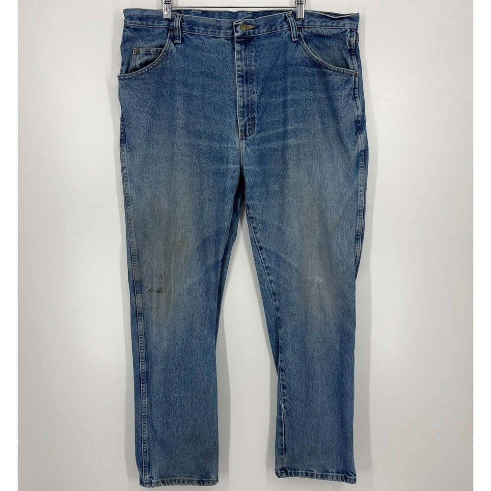 Wrangler Regular Fit Mens Jeans 42x32 Medium Wash Blue Denim 96501DS Distressed